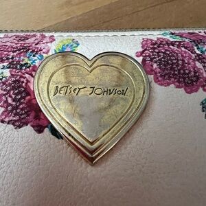 Betsey Johnson Cream Floral Heart Clutch